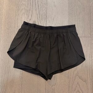 Vuori Women's Black Athletic Shorts